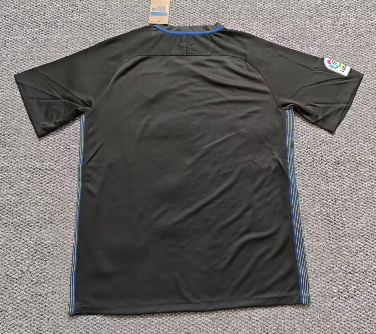 16-17 Atletico Madrid away