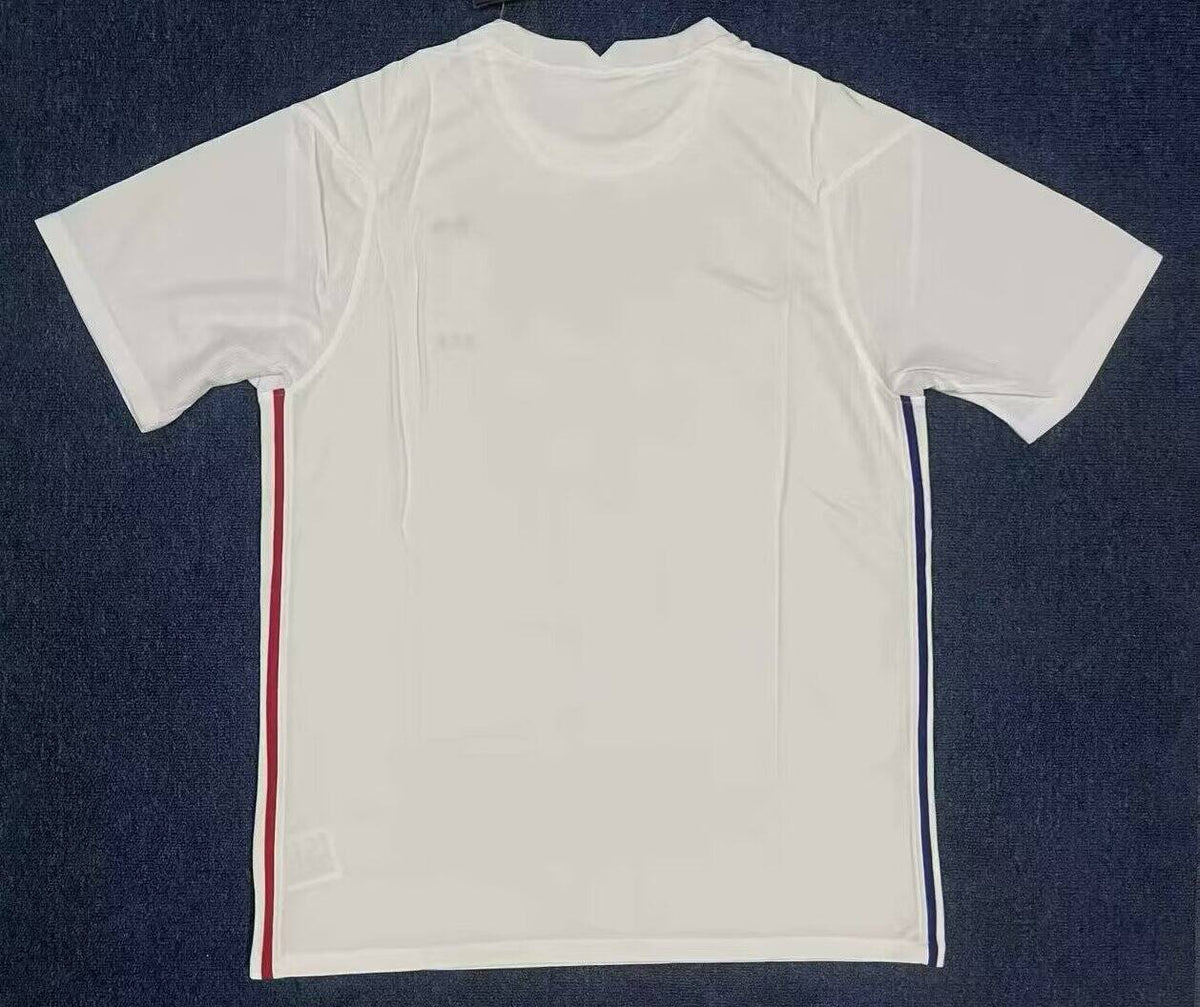 2020 France away