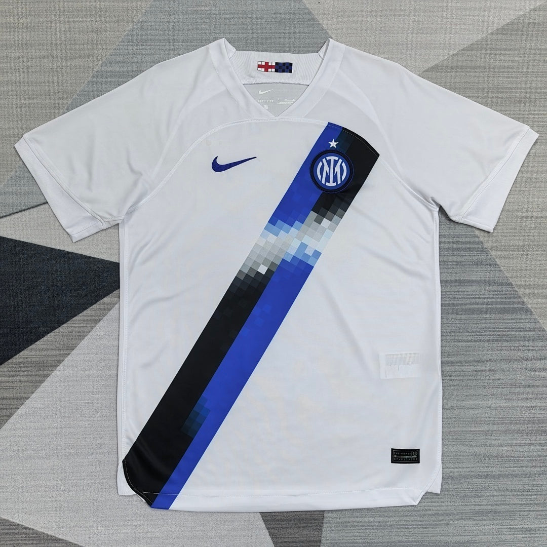 23-24 Inter Milan away