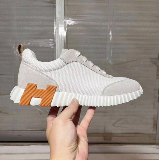 H SHOES
