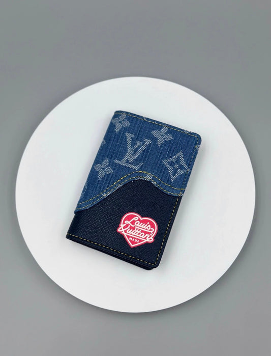 LV CARDHOLDER