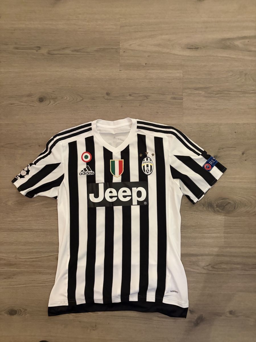 16-17 Juventus home retro